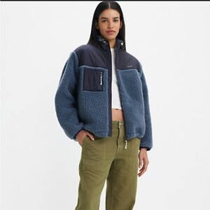 Bigfoot Sherpa Levi jacket size small